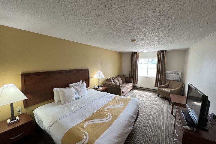 Quality Inn Mitchell I-90
