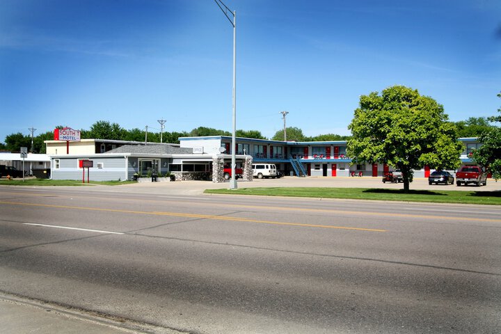 South T Motel