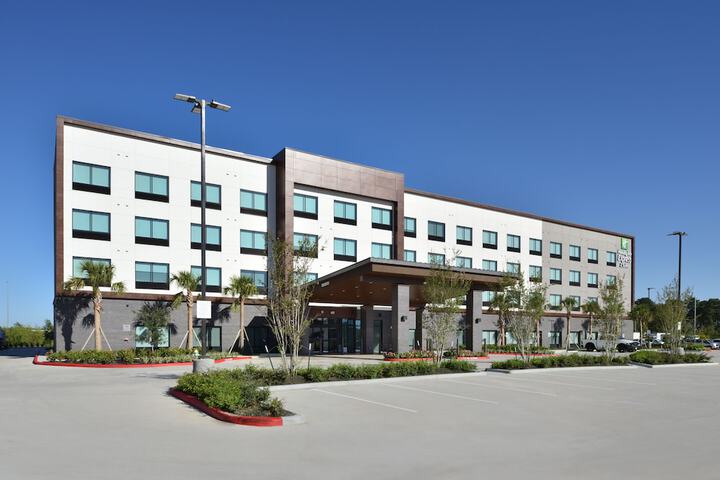 Holiday Inn Express & Suites Spring - Woodlands Area by IHG