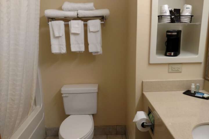 Room 29 of 54