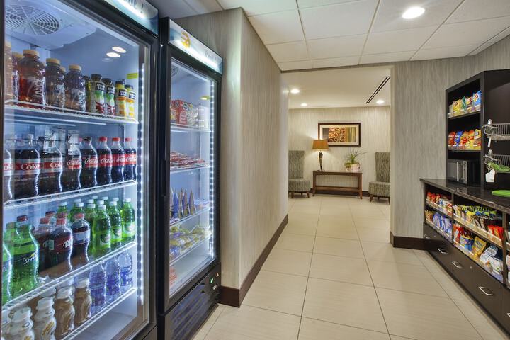 Holiday Inn Express & Suites Geneva Finger Lakes by IHG