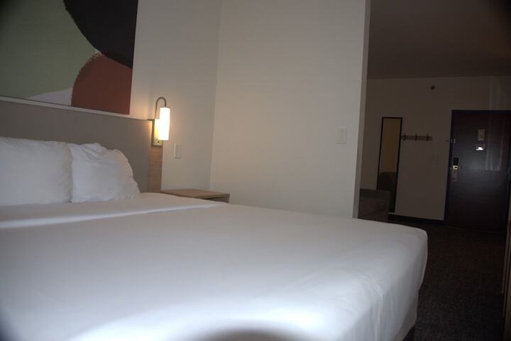 Room 18 of 34