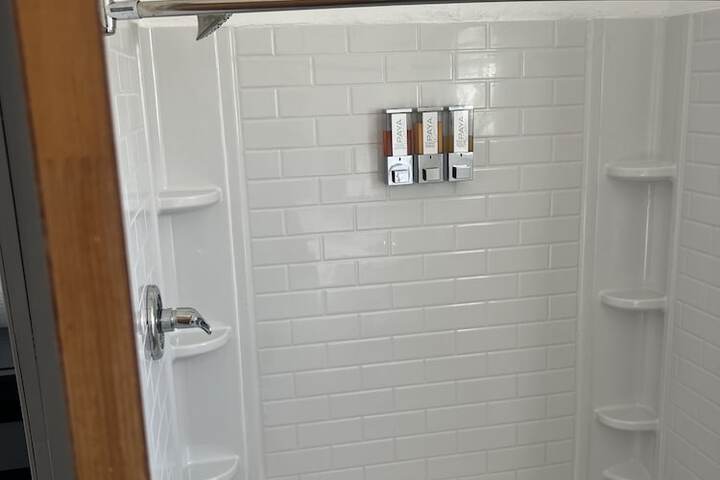 Room 15 of 65