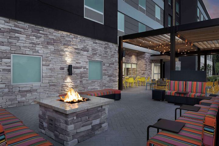 Terrace/Patio 35 of 35