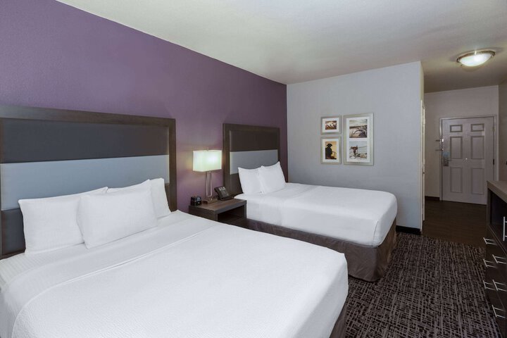 La Quinta Inn & Suites by Wyndham Rockwall
