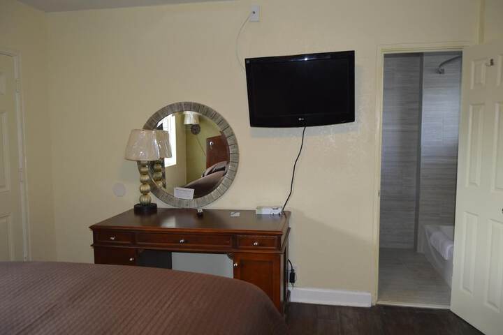 Room 17 of 21
