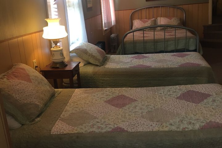Room 20 of 35