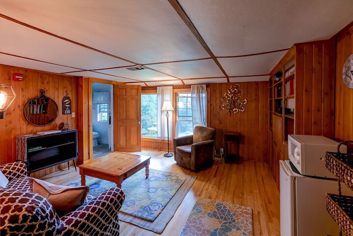 Room 26 of 54