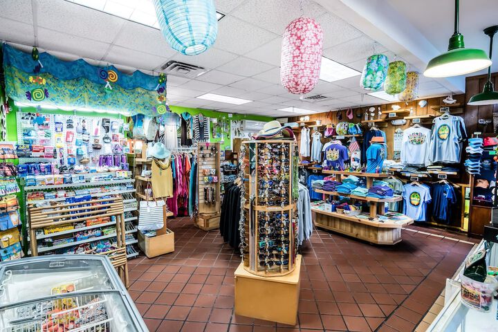 Gift Shop 69 of 76