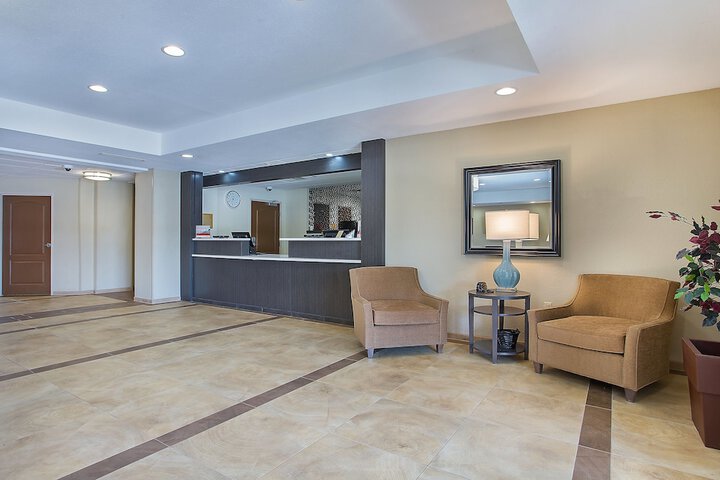 Hotel 2 of 37