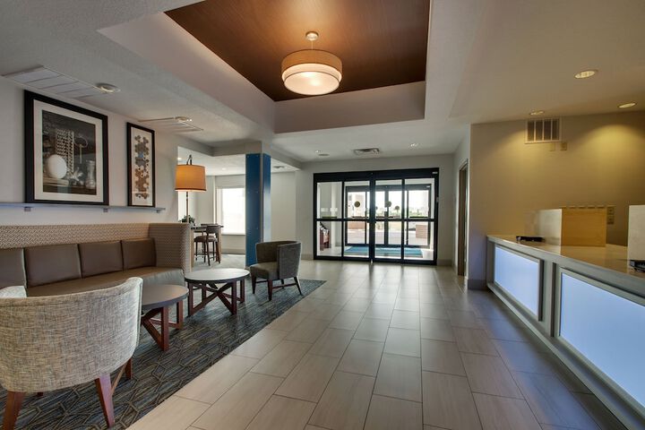 Hotel 3 of 72