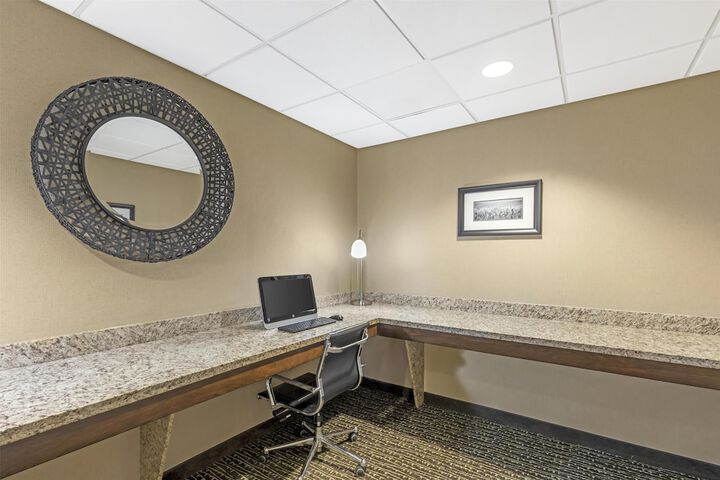 Best Western Plus Havre Inn & Suites