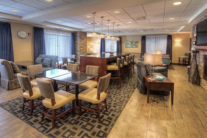Hotel Interior 14 of 37