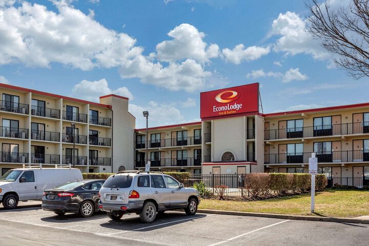 Hotel 2 of 40