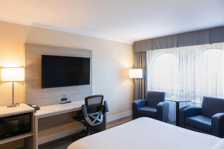 Fredericton Inn