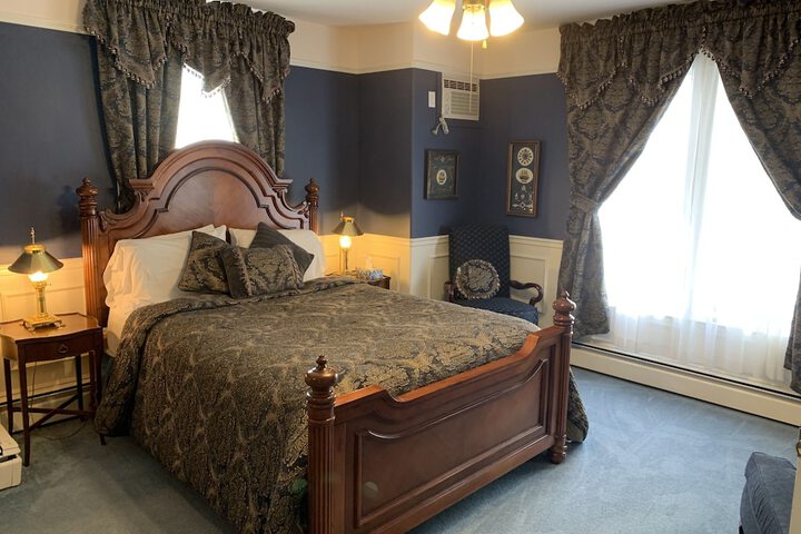 Come From Away B & B Inn