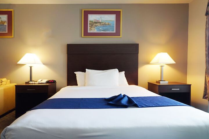 BayVue Hotel Resort and Suites