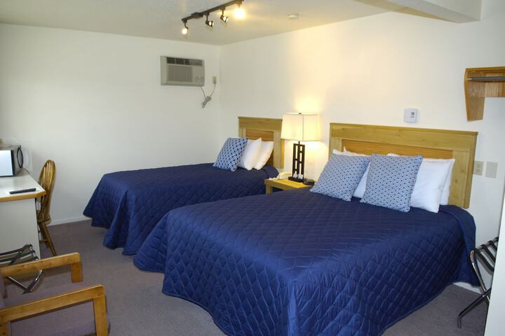 Trout Montana Motel