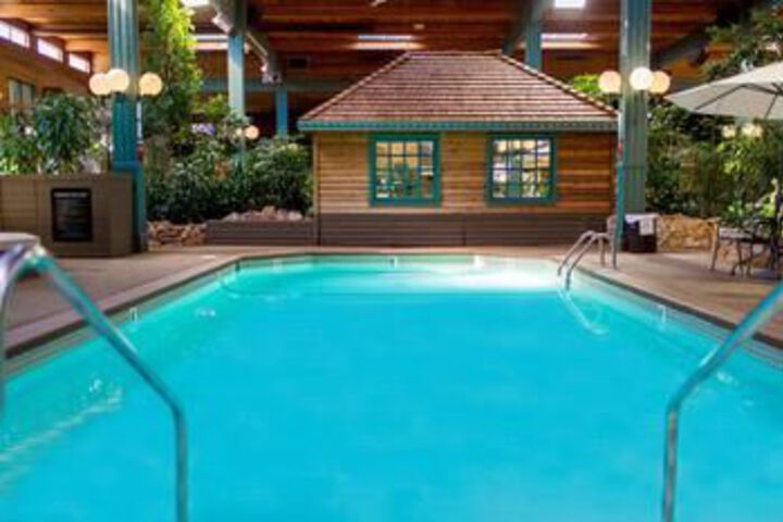 BEST WESTERN PLUS Coquitlam Inn Convention Centre