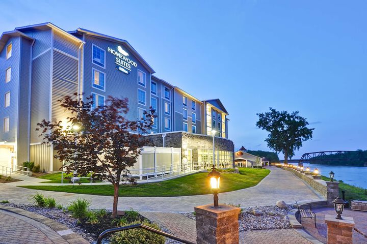 Hotel 2 of 44