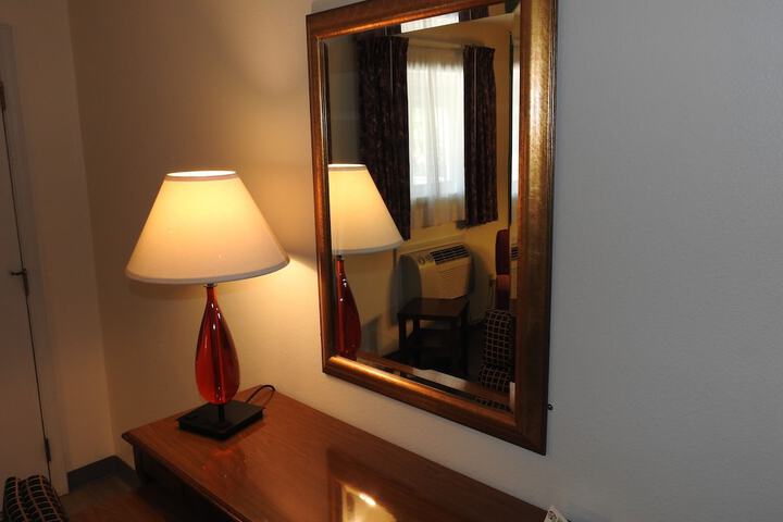 Room 15 of 46