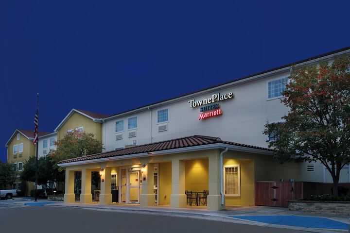 Hotel 2 of 24