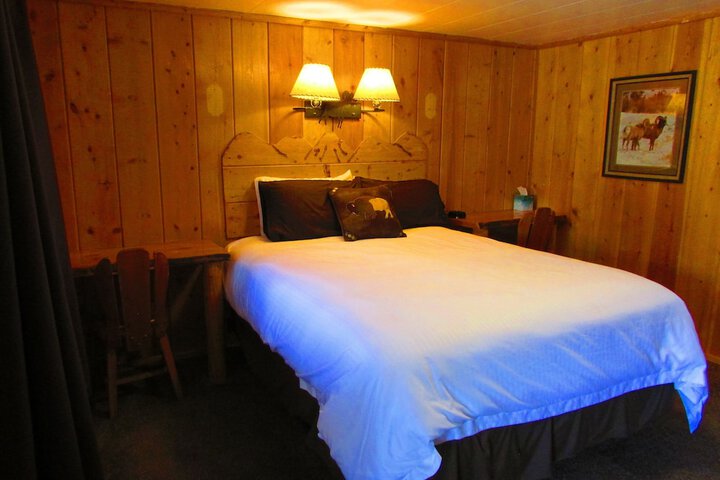 Room 110 of 153