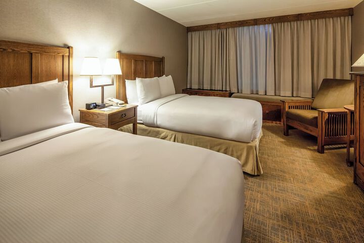 DoubleTree by Hilton Libertyville - Mundelein