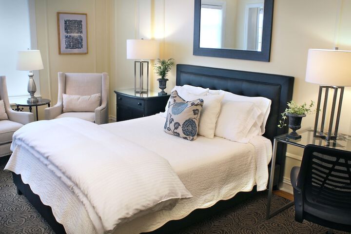 Room 44 of 62