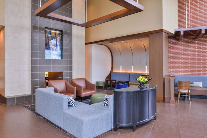 Hotel Interior 10 of 33