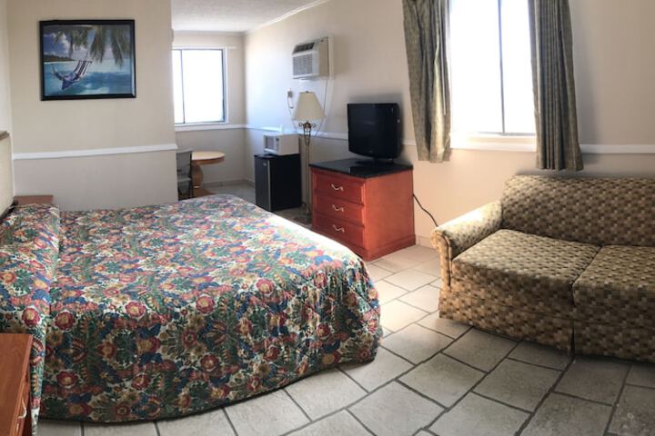 Room 33 of 44
