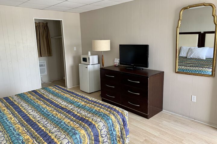 Room 19 of 41