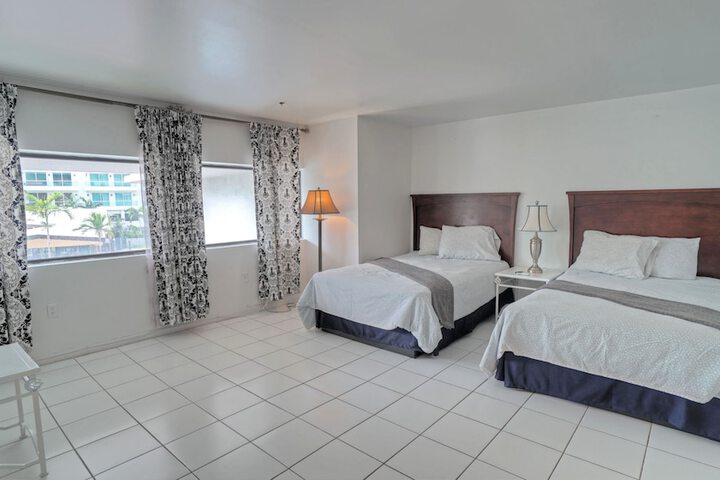 Room 114 of 242