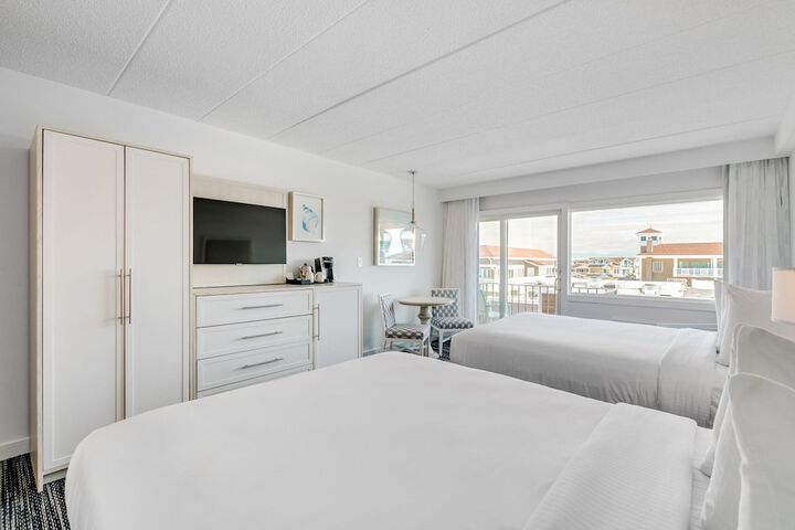Room 21 of 62