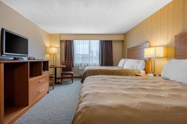 Room 4 of 26