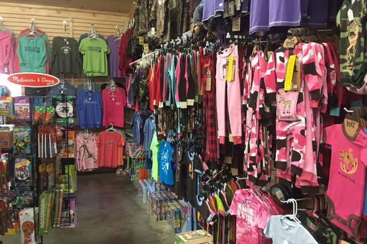 Gift Shop 100 of 188