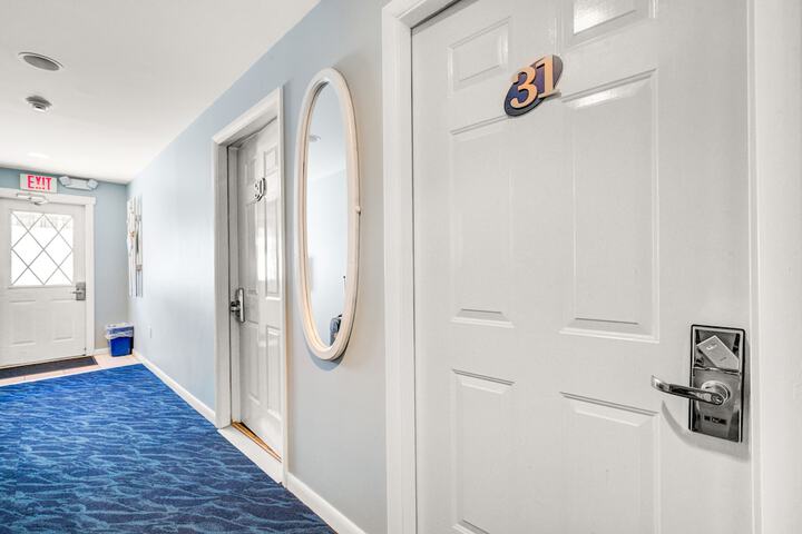 Surf City Hotel