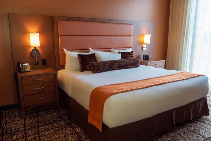 Room 16 of 29