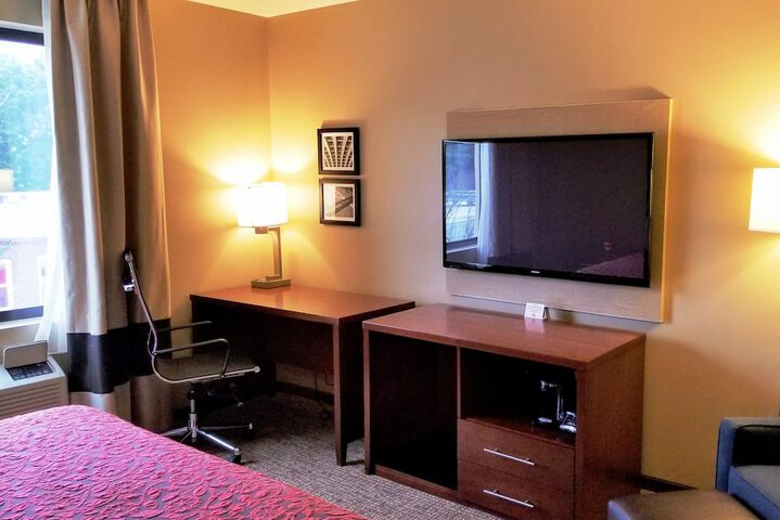 Room 10 of 21