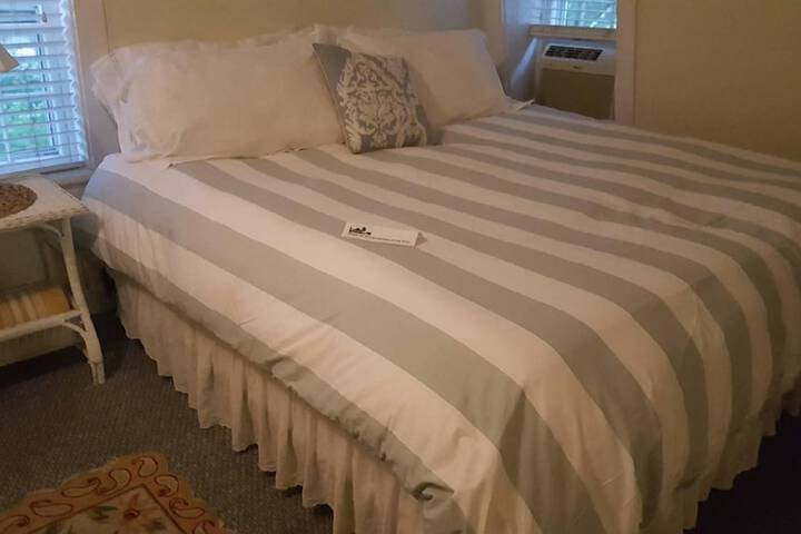 Room 21 of 39