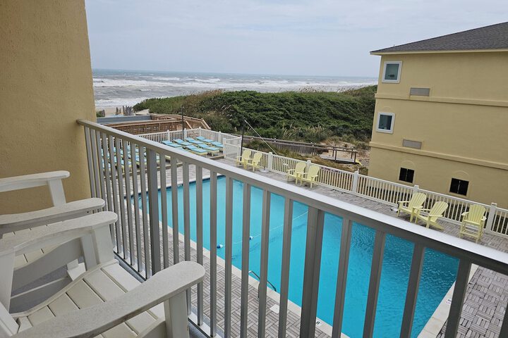 Surf Side Hotel