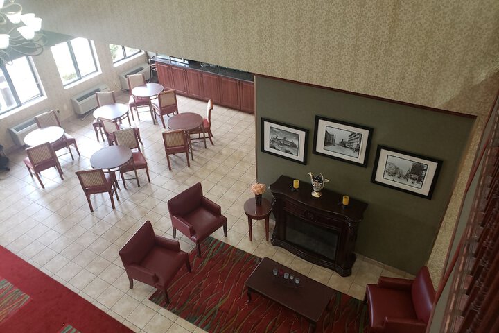Hotel Interior 7 of 14