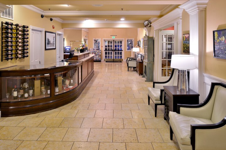 Majestic Inn & Spa