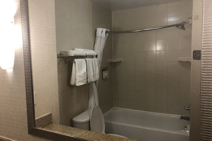 Room 12 of 47