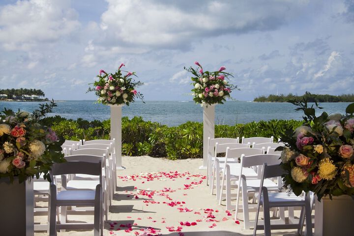 Pier House Resort & Spa