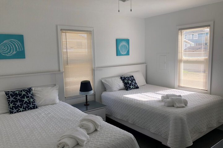 Room 80 of 104