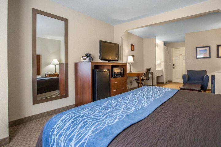 Room 42 of 56