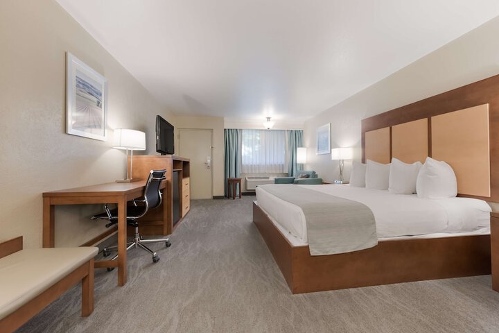 Room 21 of 26