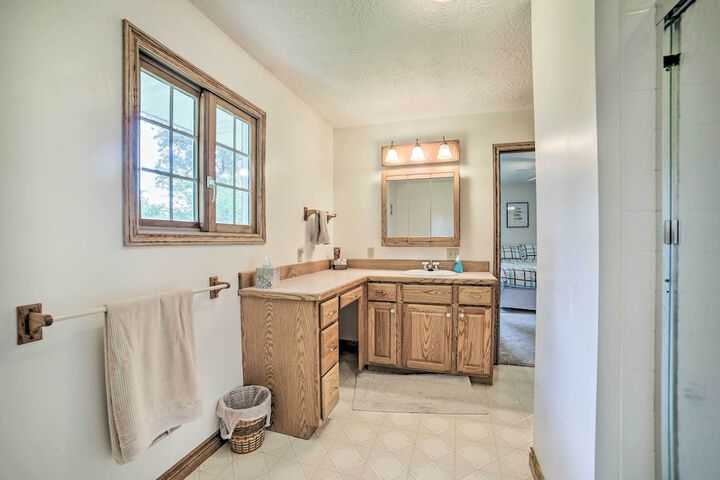 Family Friendly! Long Noble Lake Gem w / Game Room