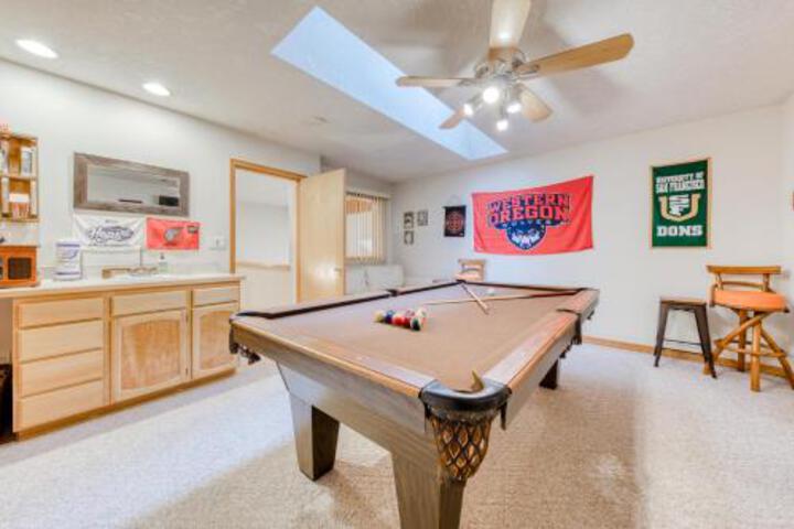 Clarks Mountain Condo